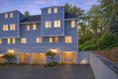 921 Sherwood Forest Ln #921, Saugus, MA 01906 - Photo 1