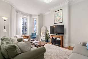 564 E 5th St, Boston, MA 02127 - Photo 1