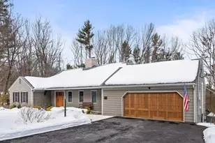 131 Twinbrooke Dr, Holden, MA 01520 - Photo 1