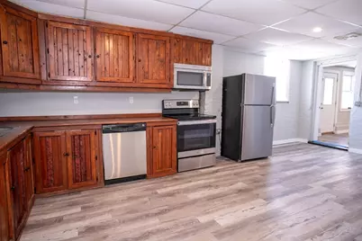 865 S Barre Rd, Barre, MA 01005 - Photo 1