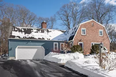 34 Clover Hill Drive, Chelmsford, MA 01824 - Photo 1