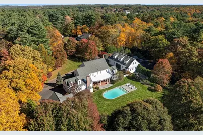 10 Queen Anne Rd, Hopkinton, MA 01748 - Photo 1