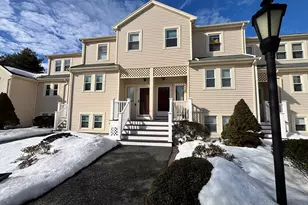 8 Lamplighter Ln, Easton, MA 02375 - Photo 1