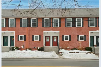 900 Lawrence St #5, Lowell, MA 01852 - Photo 1