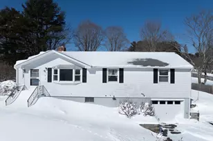 8 Apache Rd, Bellingham, MA 02019 - Photo 1
