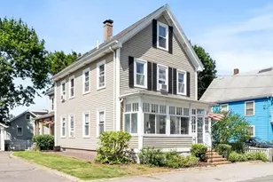 19 Franklin St, Wakefield, MA 01880 - Photo 1
