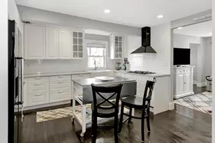 9 C St, Hull, MA 02045 - Photo 1