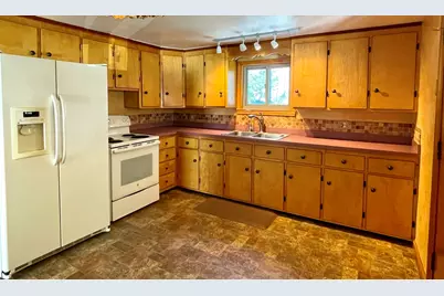 57 Winter St, Leominster, MA 01453 - Photo 1