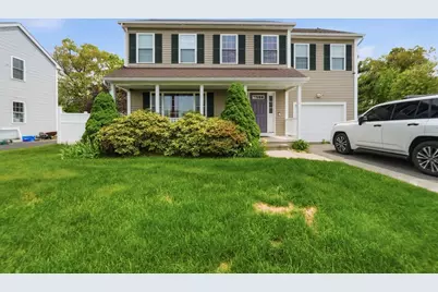 19 Annies Way, Springfield, MA 01119 - Photo 1