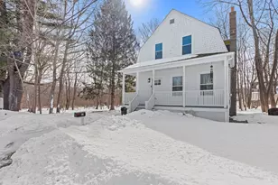 95 Mulberry St, Attleboro, MA 02703 - Photo 1