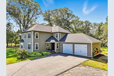 62 Ashland, Holliston, MA 01746 - Photo 1
