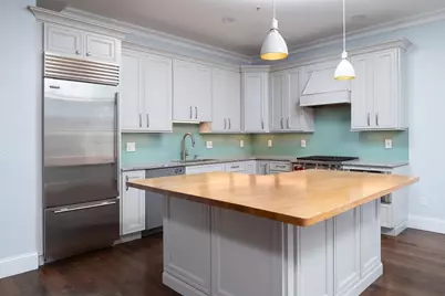 142 Fuller St #4, Brookline, MA 02446 - Photo 1
