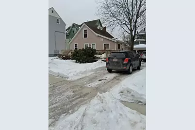 13 Hampden St, Worcester, MA 01609 - Photo 1