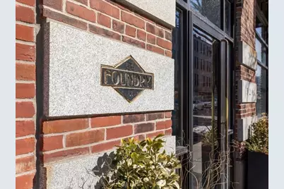 320 W 2nd St #407, Boston, MA 02127 - Photo 1