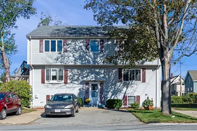 9 Cleveland Pl, Gloucester, MA 01930 - Photo 1