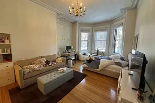 300 Marlborough St, Boston, MA 02116 - Photo 1