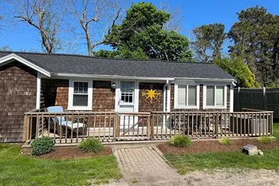 34 Pleasant St #3, Dennis, MA 02660 - Photo 1