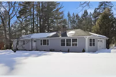 5 Bancroft St, Westfield, MA 01085 - Photo 1