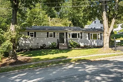 32 Stratton Drive, Hudson, MA 01749 - Photo 1