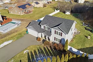 18 Downy Cir, Fitchburg, MA 01420 - Photo 1