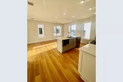 267 Old Colony Ave #414, Boston, MA 02127 - Photo 1