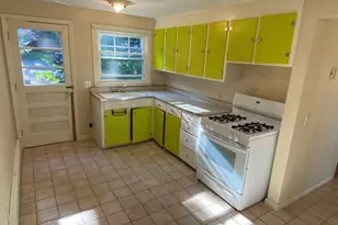 47 Summer St, Northampton, MA 01060 - Photo 1