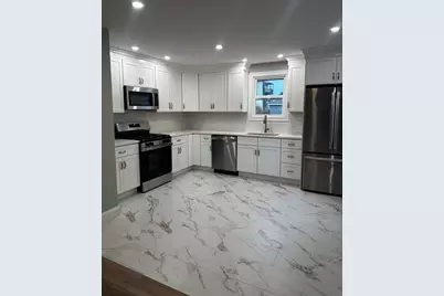 123 Whitman St, New Bedford, MA 02745 - Photo 1