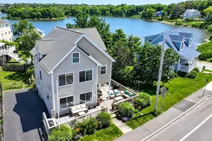 181 Atlantic Ave, Hull, MA 02045 - Photo 1