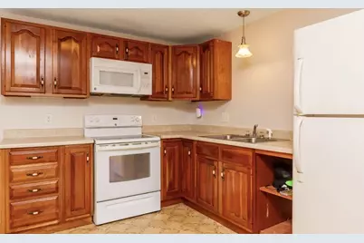 90 Ridgewood Lane #18, Gardner, MA 01440 - Photo 1