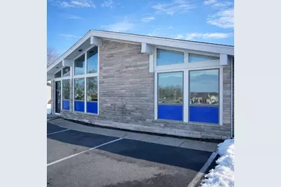 670 Pleasant St, Brockton, MA 02301 - Photo 1