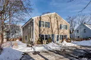 24 Franklin Pl, Beverly, MA 01915 - Photo 1