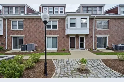 142 Quincy Shore Dr #142, Quincy, MA 02171 - Photo 1