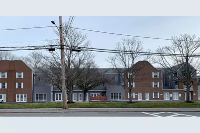 216 Humphrey Street #112, Marblehead, MA 01945 - Photo 1