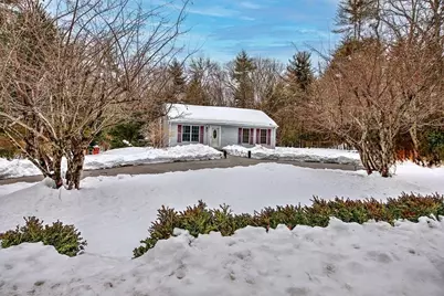 173 Quanapoag Rd, Freetown, MA 02717 - Photo 1
