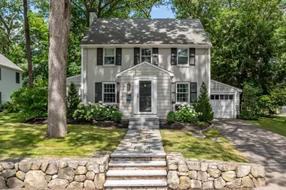 31 Martin Rd, Wellesley, MA 02481 - Photo 1