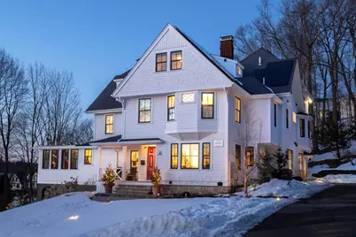 18 Maugus Avenue, Wellesley, MA 02481 - Photo 1
