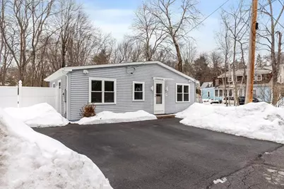17 Vinton St, Leominster, MA 01453 - Photo 1