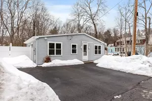 17 Vinton St, Leominster, MA 01453 - Photo 1