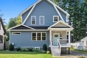 27 Edgewood Ave, Longmeadow, MA 01106 - Photo 1