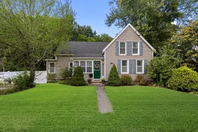 45 West St, Middleborough, MA 02346 - Photo 1
