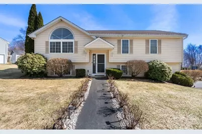 70 Moreland Green Dr, Worcester, MA 01609 - Photo 1