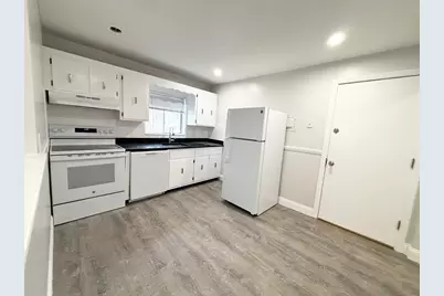 75 Vine Street #B4, Saugus, MA 01906 - Photo 1