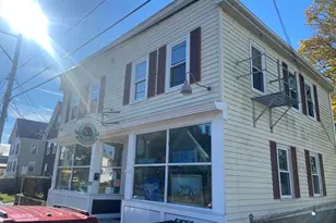 398 Court St, Plymouth, MA 02360 - Photo 1