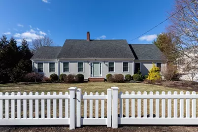 593 Washington St #A, Pembroke, MA 02359 - Photo 1