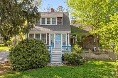 136 Leonard Street, Gloucester, MA 01930 - Photo 1