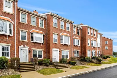 59 Breakwater Dr #59, Chelsea, MA 02150 - Photo 1