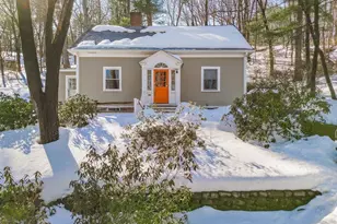 20 York St, Lexington, MA 02420 - Photo 1