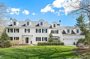 65 Woodcliff Rd, Wellesley, MA 02481 - Photo 1