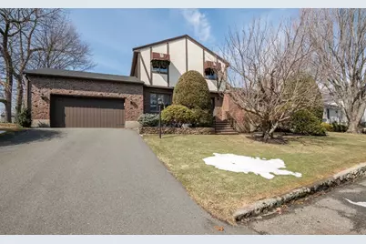 31 Tamarock Ter, Stoneham, MA 02180 - Photo 1