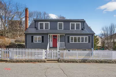 29 Fellsview Ave, Medford, MA 02155 - Photo 1